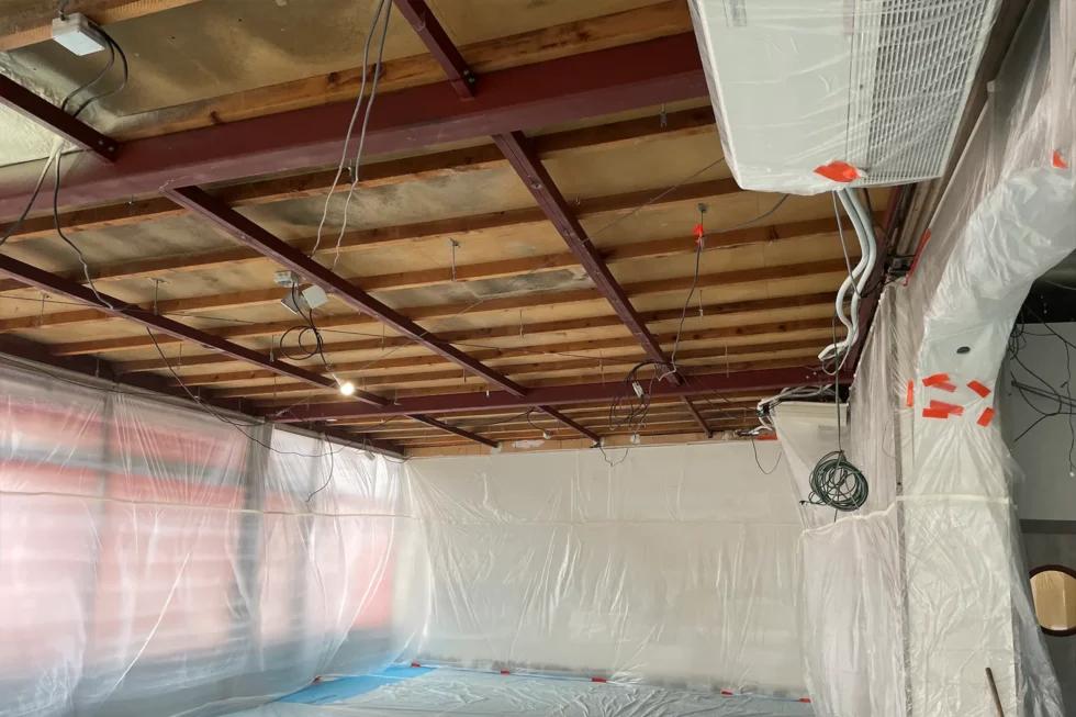 Isolation intérieure en mousse polyuréthane projetée